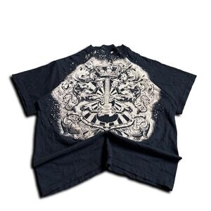 Y2K Vintage Graphic T Shirt Guitar Crown Lion Grunge Design Short Sleeve Size M